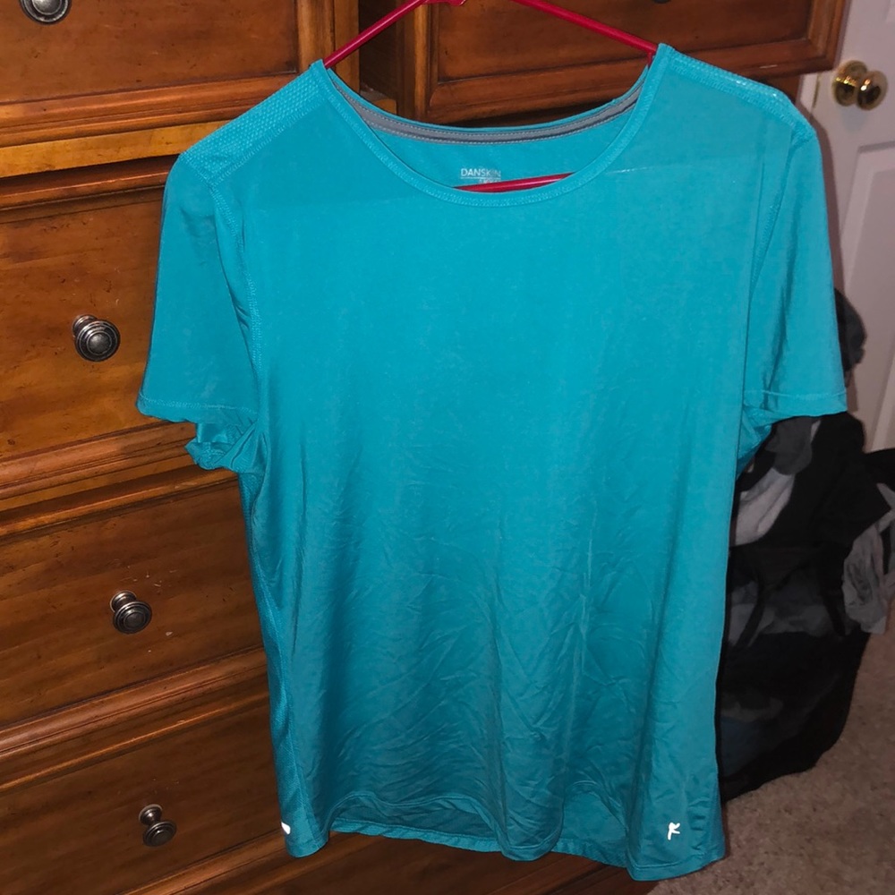 Workout shirt